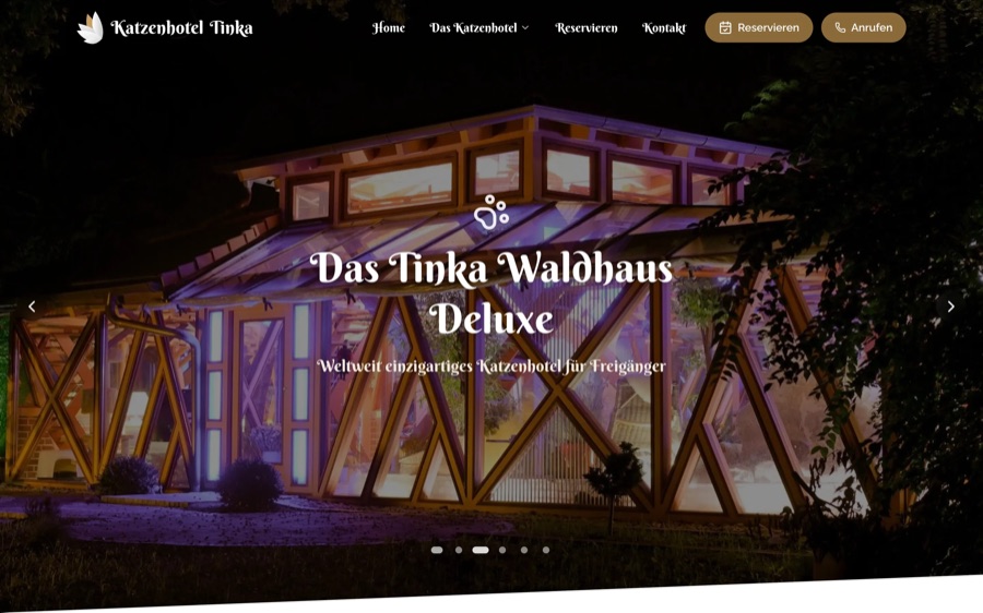 Seite zum Waldhaus Deluxe